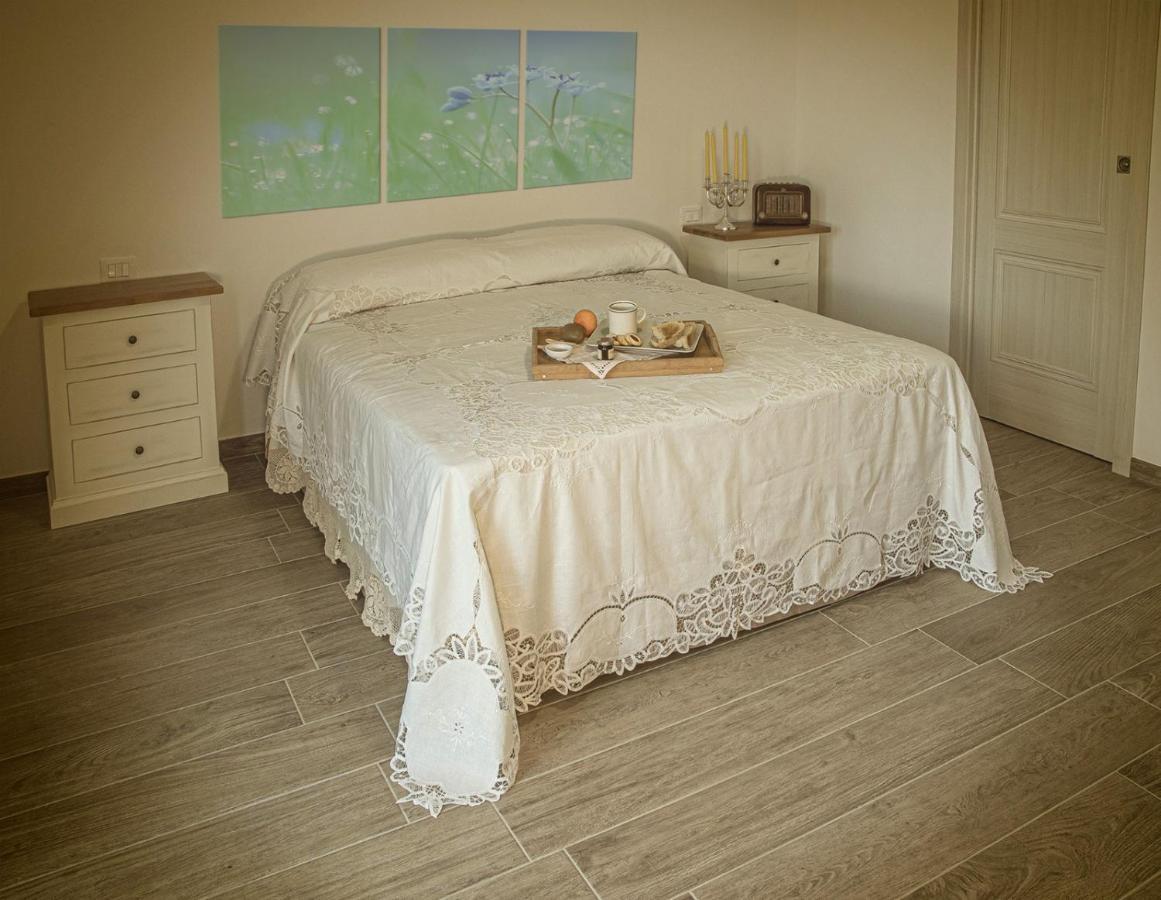 Agriturismo Albero Del Miele Villa San Rufo Eksteriør billede